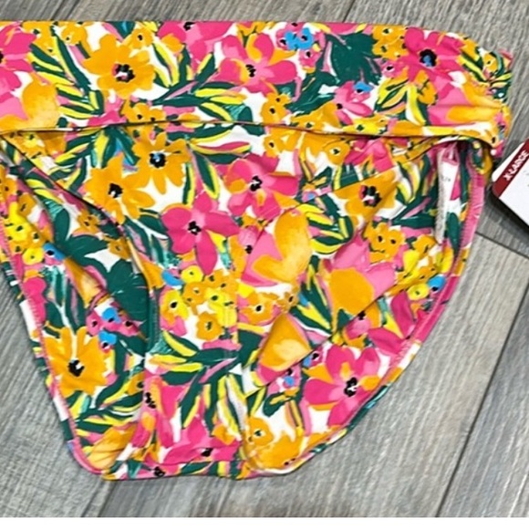 Nwt Anne Cole swim bottoms. Size xl. Can wear 3 different ways. UPF 50 - Picture 2 of 5